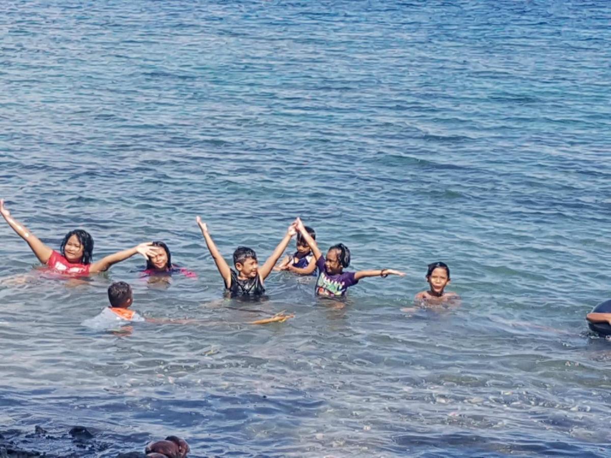 Aundanao Oasis Beach Samal Bagian luar foto