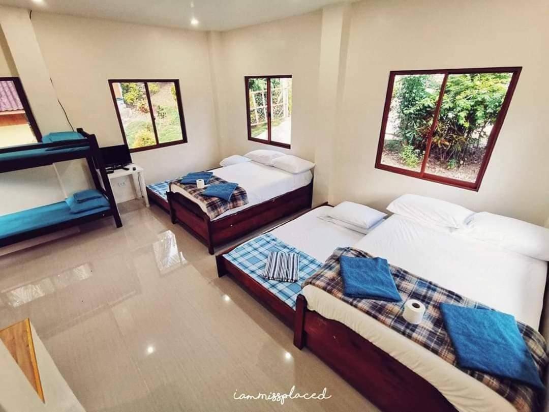 Aundanao Oasis Beach Samal Bagian luar foto