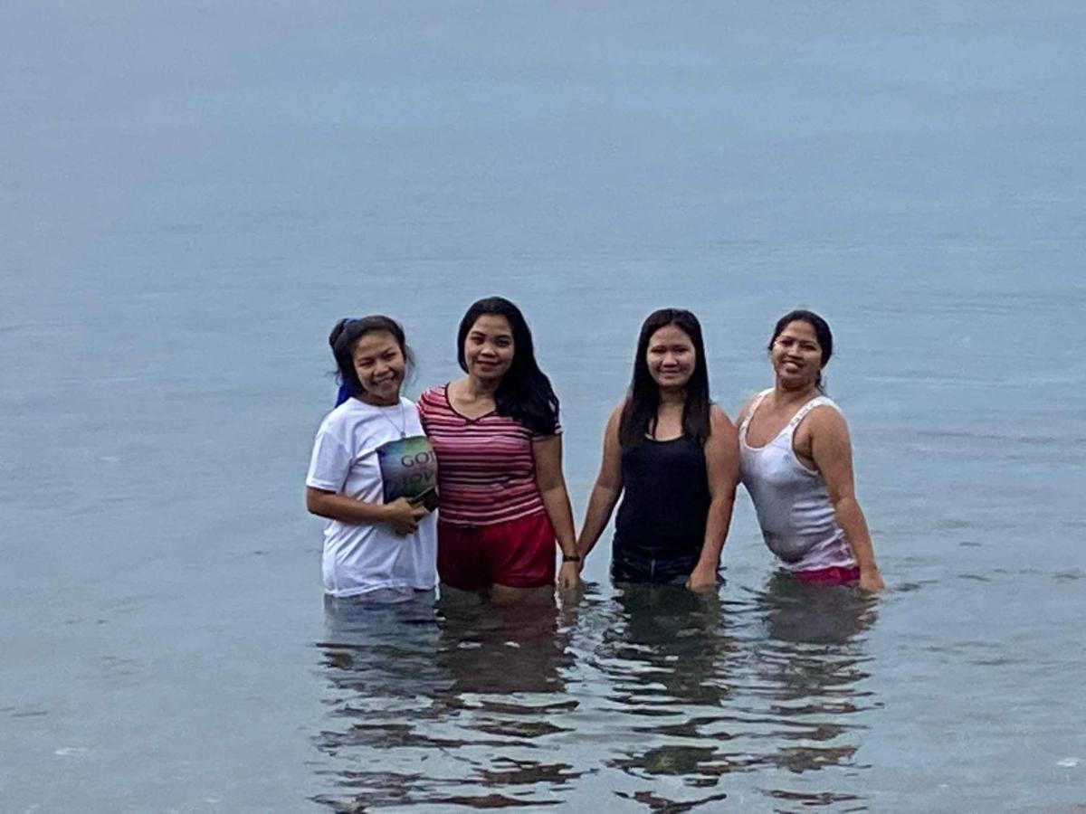 Aundanao Oasis Beach Samal Bagian luar foto